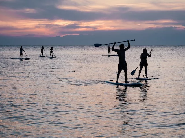 Group of people on stand-up paddleboards in Charleston, SC