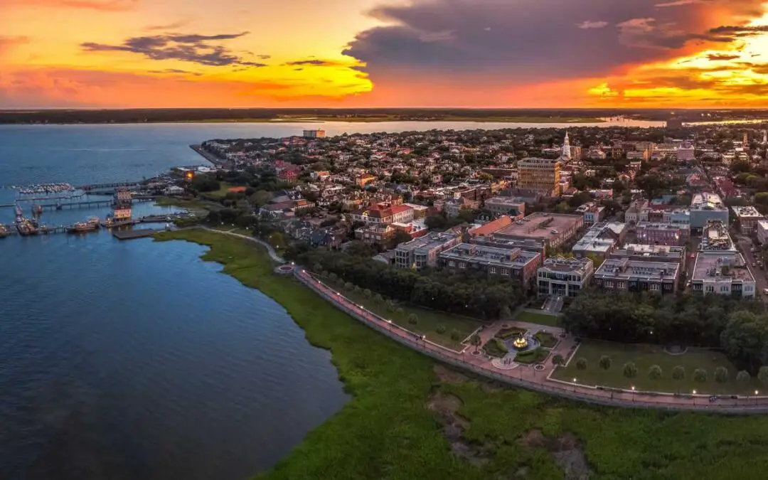 Charleston: A Vibrant Place to Live and Work in 2025