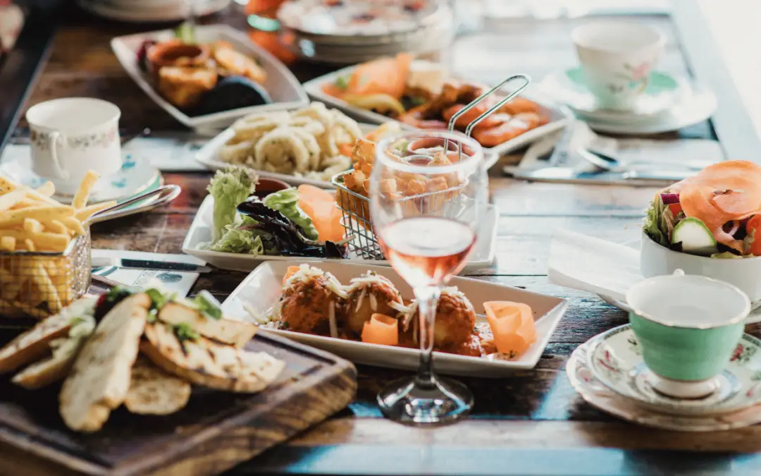 Best Lunch in Charleston: Top Spots for a Memorable Midday Meal
