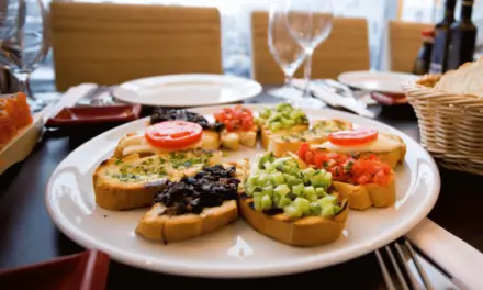 Best Casual Restaurants in North Myrtle Beach for Relaxed Dining Experiences